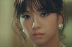 Không ngờ địa điểm quay MV 'Flower' của Jisoo Blackpink lại hot thế này
