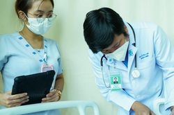 Dấu hiệu ở chân cảnh báo bệnh tim mạch nguy hiểm
