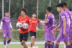 HLV Gong Oh-kyun bất ngờ báo tin vui, 'tỏ tình' với bóng đá Việt Nam