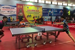 Hơn 300 cây vợt tham gia Giải bóng bàn cán bộ, sinh viên