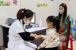 Nâng cao nhận thức của người dân về phòng bệnh bằng vắc xin