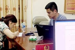 Ngày Cá tháng Tư: Người phụ nữ hoang báo bị cướp 40 triệu đồng