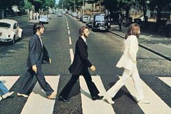 Ca khúc 'Something' của The Beatles: Lá thư tình bí ẩn của George Harrison