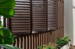 Nhà hướng Tây vẫn mát lạnh nhờ giải pháp thông tầng và lam chắn nắng