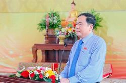 Phó Chủ tịch Thường trực Quốc hội Trần Thanh Mẫn chúc Tết cổ truyền Chôl Chnăm Thmây tại thành phố Cần Thơ