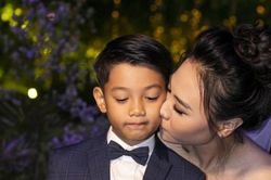 Cách Đàm Thu Trang đối xử với con riêng của Cường Đô La: Đến thông báo mang bầu cũng khiến dân mạng xuýt xoa