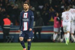 Messi tiếp tục bị fan PSG 'tra tấn', ngày chia tay đã ở rất gần