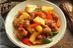 Gia vị bất bại giúp thịt heo sốt chua ngọt đậm vị đưa cơm, thơm ngon 'đến giọt cuối cùng'