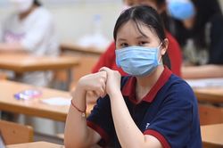 Điểm chuẩn vào lớp 10 ở Hà Nội 5 năm qua