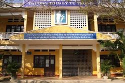 Huế: Nam sinh lớp 6 tử vong sau khi xô xát với bạn tại trường học