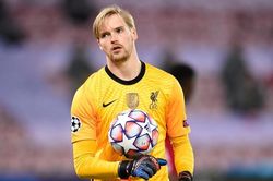 Liverpool tìm mua thủ môn mới vào mùa hè