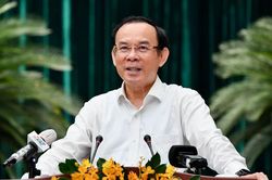 Hội nghị Thành ủy TPHCM đánh giá 'sức khỏe' nền kinh tế thành phố