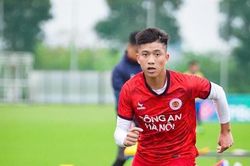 Văn Đức nghỉ thi đấu đến cuối năm 2023