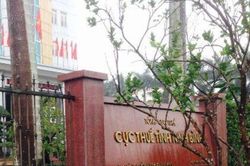 Kẻ đâm cán bộ Cục thuế Ninh Bình ra đầu thú