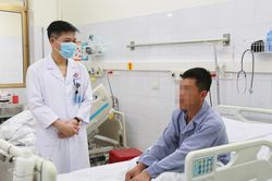 Người đàn ông Quảng Ninh ngừng tim sau 1 giờ ăn so biển