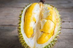 8 loại trái cây bạn không nên ăn khi muốn giảm cân