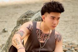 Bật mí ý nghĩa hình xăm cơ thể của Chi Dân khiến netizen tò mò