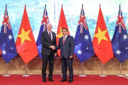 Thủ tướng đề nghị Australia tạo thuận lợi cho các mặt hàng nông sản Việt Nam