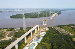 Bộ GTVT kiến nghị Chính phủ gỡ nút thắt cao tốc Bến Lức - Long Thành