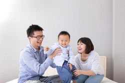 Bác sĩ hướng dẫn 'liều thuốc tốt nhất' cho trẻ tự kỷ