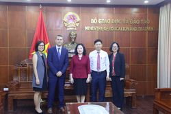 Xây dựng chiến lược nâng cao sức khỏe thể chất học sinh