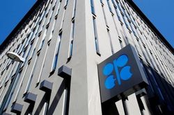 OPEC+ nắm quyền 'chỉ đạo' thị trường dầu khi cung tăng chậm cầu