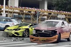 Trung Quốc: Xe tập lái va chạm với siêu xe Lamborghini trên phố