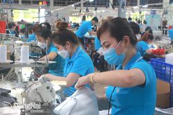Đảm bảo quyền lợi người lao động trong thời điểm khó khăn