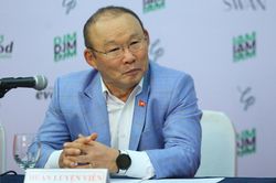 HLV Park Hang Seo: Ông Troussier giỏi nhưng cần thời gian