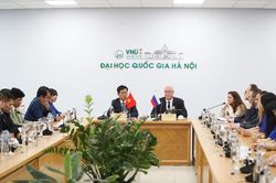 Chính phủ Nga đặc biệt quan tâm đến mô hình đại học kết nối với khu nghiên cứu