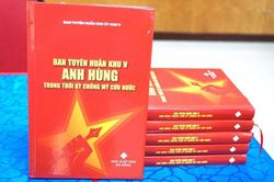 Tuyên huấn khu V