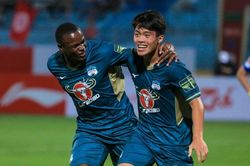 Quốc Việt trở thành chân sút trẻ thứ hai ghi bàn ở V.League 2023