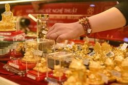 Giá vàng hôm nay 7/4: Lấy đà để tăng cao chót vót