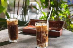 Uống cafe như thế nào là đúng cách và những điều cần biết