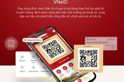 Không có điện thoại thông minh, người dân kích hoạt VNeID thế nào?