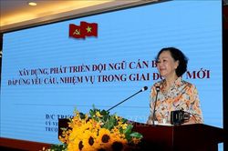 Xây dựng, phát triển đội ngũ cán bộ nữ đáp ứng yêu cầu giai đoạn mới