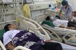 Hà Nội: Bốn học sinh nôn, ngã ra sàn phải cấp cứu vì thuốc lá điện tử
