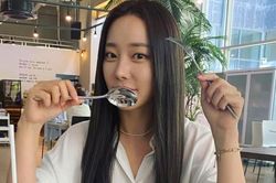Ở Hàn Quốc tránh mặc trang phục hở xương quai xanh, mỗi nước lại có cấm kỵ rất lạ