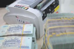 Động lực tăng trưởng vẫn cần chính sách tiền tệ
