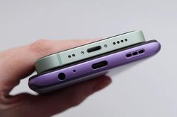 Đây là cách vệ sinh lỗ cắm sạc iPhone