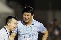 Thua trận hết chê giải đến đổ lỗi trọng tài, HLV Vũ Tiến Thành đối diện án kỷ luật của VFF