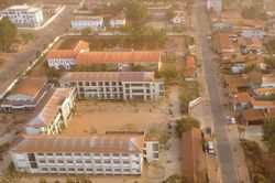 Lắp máy lạnh tại trường học gần sân bay Long Thành để ngăn bụi