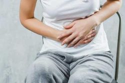 6 dấu hiệu xuất hiện sau bữa ăn là tín hiệu bệnh tật đang hoành hành, có 1 điểm cũng cần đi khám ngay