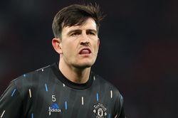 Ten Hag: Maguire đã khác