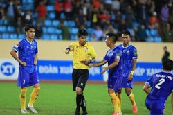 Các trọng tài sai phạm ở vòng 5 không được giao nhiệm vụ ở vòng 6 V-League 2023