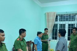 Hiệu trưởng trường THPT ở Đắk Nông 'ăn' 800 triệu đồng thu của học sinh