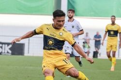 Quang Hải sắp chia tay Pau FC để sang Thái League?