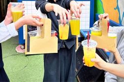 Nước mía giá 'bèo' 10.000 đồng/cốc ở Việt Nam nhưng đắt gấp 9 lần khi ở Hàn Quốc