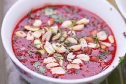 Sán làm tổ trên não vì thích ăn tiết canh giải nhiệt