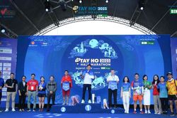Giải chạy Tay Ho Half Marathon 2023 gây ấn tượng